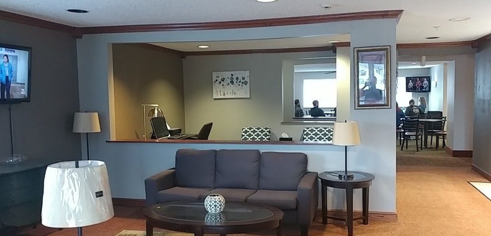 Hotel Baymont By Wyndham Piqua Exterior foto